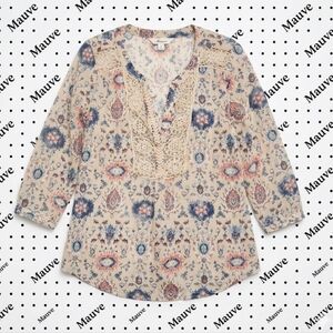 ​Anthropologie Maeve Hiver Floral Paisley Boho Blouse Lace Trim V-Neck